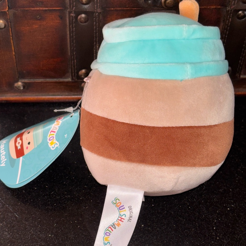 Squishmallows Hautely from the Brunch Squad - Picture 2 of 2